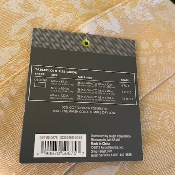 NEW Threshold Oblong Tablecloth 60 X 120 Mustard color - Seats 10-12 - Picture 3 of 6